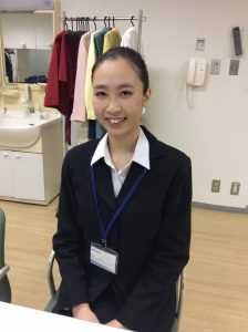 日本放映プロ所属タレント-グェンホアントゥイニュウ