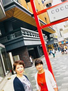 シニアモデル撮影現場