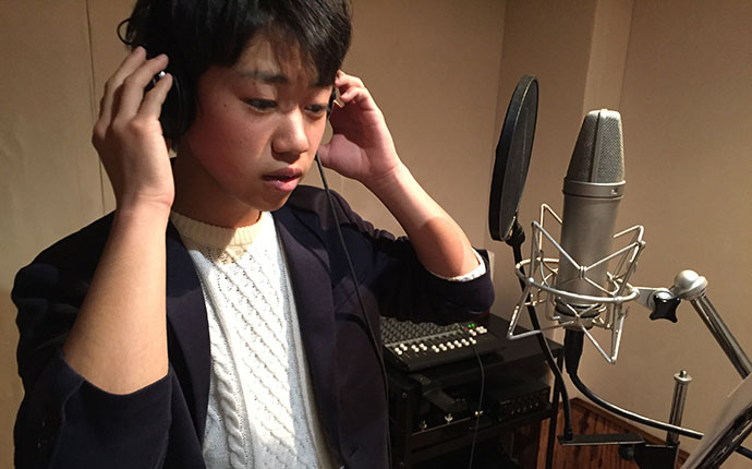 大阪のタレントプロダクション日本放映プロ所属久保田直樹レコーディング風景